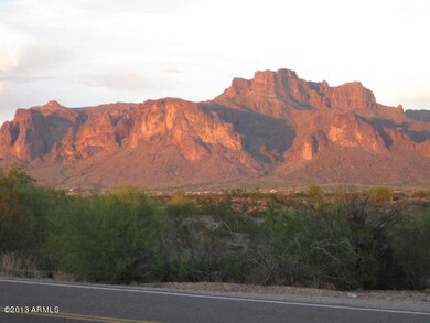 Superstition Mountains