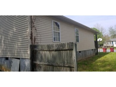 1708 Daytona Ct, Johnson City, TN 37601 - photo 4