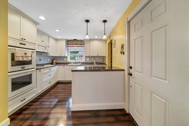 11 June St, Lowell, MA 01850 - photo 7