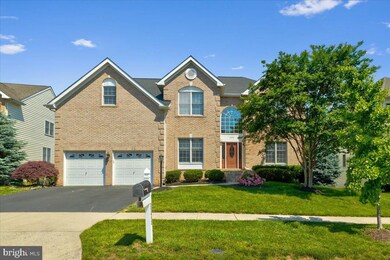 25452 Carrington Dr, Chantilly, VA 20152 - photo 2