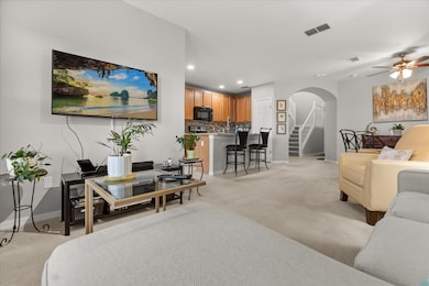 9612 Doris Ln, Orlando, FL 32829 - photo 3