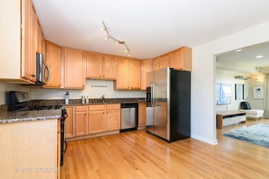 717 Seward St unit 3E, Evanston, IL 60202 - photo 3