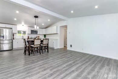 15503 Cedar Park Rd SE unit 91, Olalla, WA 98359 - photo 3