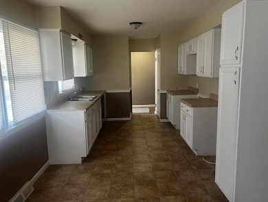 132 Random Rd, Arkansas City, KS 67005 - photo 4