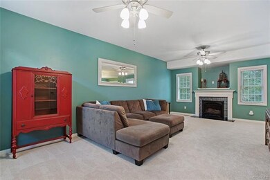 Large family room with new carpet.