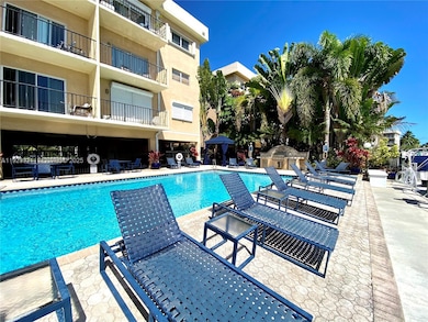 1650 NE 115th St unit 405, Miami, FL 33181 - photo 5