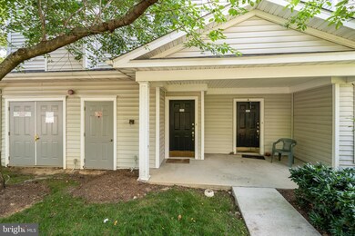 13024 Cabin Creek Rd unit 13024, Herndon, VA 20171 - photo 3