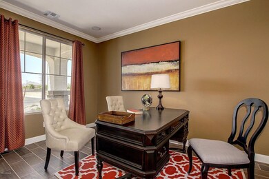 Den at entry