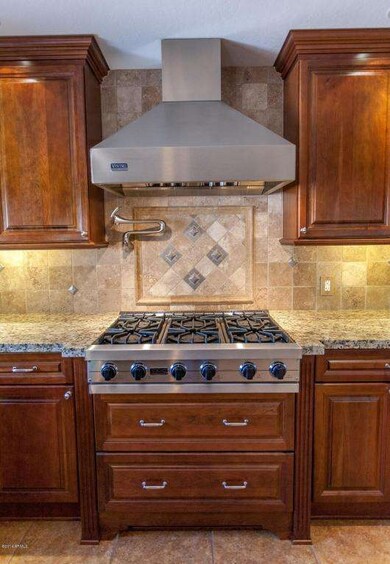 Kitchen range