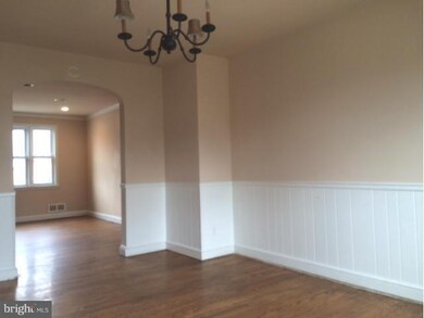 267 Medwick Garth E, Catonsville, MD 21228 - photo 3