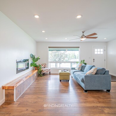 6237 E 21ST AVE - MLS-4