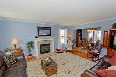 14 Maxwell Dr, Saratoga Springs, NY 12866 - photo 5
