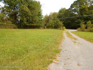 657 Bethany Turnpike, Honesdale, PA 18431 - photo 3