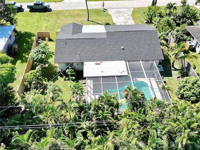 2461 Woodland Cir, Fort Myers, FL 33907 - photo 4