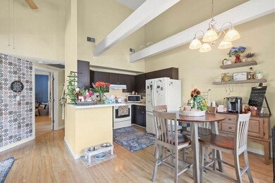 750 Whittenton St unit 522, Taunton, MA 02780 - photo 2