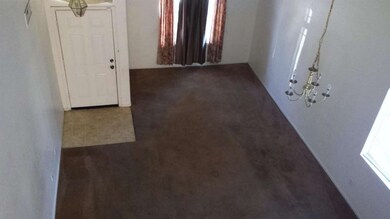 familyroom_above
