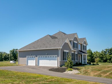 6845 Lilac Dr unit 33, Bethlehem, PA 18017 - photo 4