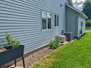 429 Fieldcrest Ln, Sartell, MN 56377 - photo 4