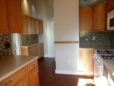 21 Gardner St unit 3, Salem, MA 01970 - photo 2