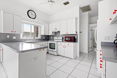 574 Alamanda Ave, Sebastian, FL 32958 - photo 3