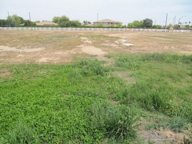 LAND 2