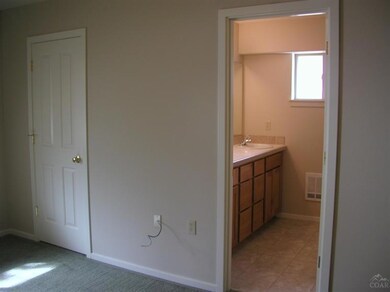 1731 NE Lotus Dr, Bend, OR 97701 - photo 6