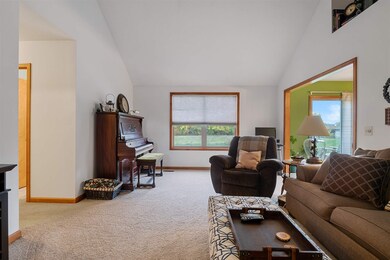 13503 Stowe Dr, Grabill, IN 46741 - photo 5