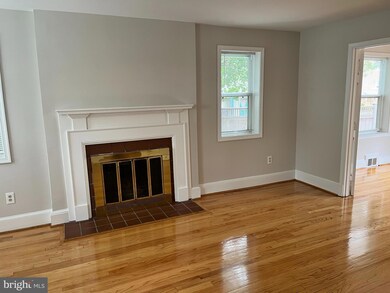 1221 Powhatan St, Alexandria, VA 22314 - photo 5