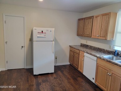 569 N Johnson St, Ada, OH 45810 - photo 5