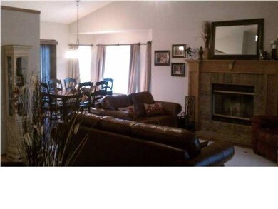 living room and dining area looking from front ent