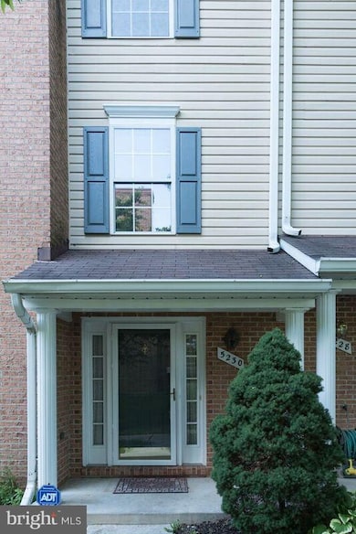 5230 Winding Star Cir, Columbia, MD 21044 - photo 2