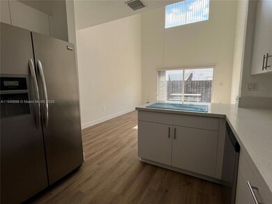 10910 NW 69th Terrace unit 19010, Doral, FL 33178 - photo 4