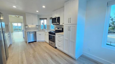 6853 Shearwaters Dr, Carlsbad, CA 92011 - photo 3