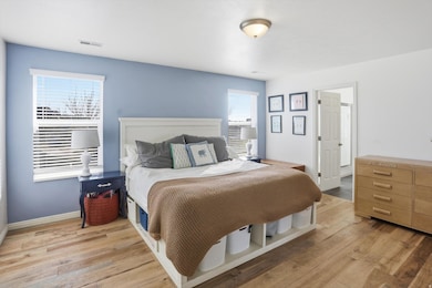 1024 Newham Ct, North Salt Lake, UT 84054 - photo 4