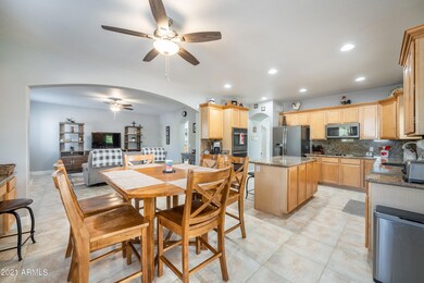 Kitchen/Dining