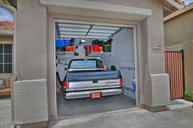 39616 N Rolling Green Way New-large-006-