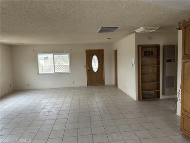 38333 E End Rd, Lucerne Valley, CA 92356 - photo 7
