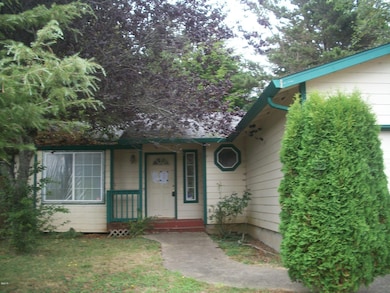 3326 SE 34th Ct, Lincoln City, OR 97367 - photo 5