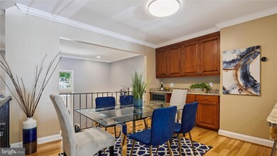 11876 Abercorn Ct, Reston, VA 20191 - photo 4