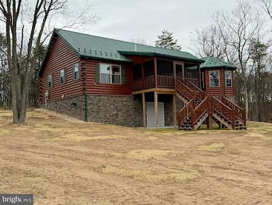 13 Hunrish Ln, Maysville, WV 26833 - photo 4