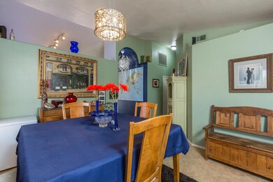 724 E Kesler Ln, Chandler, AZ 85225 - photo 6