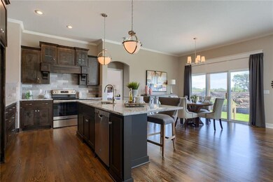 6705 Apache Dr, Shawnee, KS 66226 - photo 2