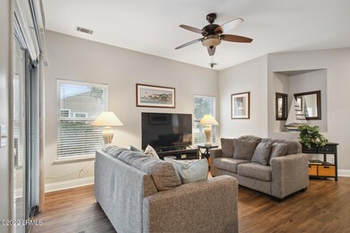 267504_005_1600x1067_mls