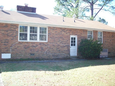 104 Lionel Ave, Jacksonville, NC 28540 - photo 3