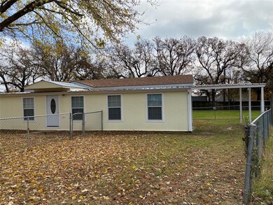 2906 Sagittarius Ln, Granbury, TX 76049 - photo 2