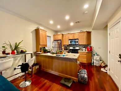 10 Bristol St unit 2, East Cambridge, MA 02141 - photo 6