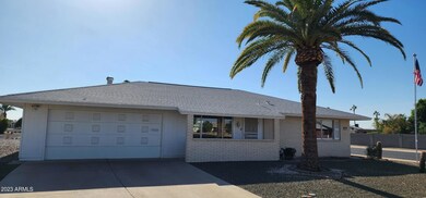 Choose your roof and exterior colors