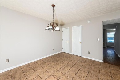 6560 Wellington Chase Ct, Lithonia, GA 30058 - photo 6