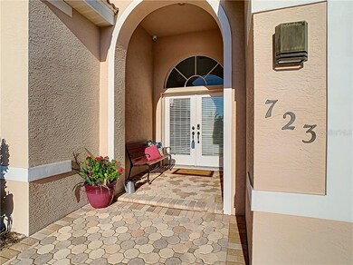 Elegant entry and note security camera for remote 