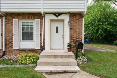 Upland_Dr_1303_Kalamazoo_49048-33